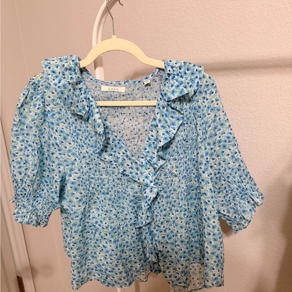 Doen Henri Ruffle Pintuck Blouse in Bleu Daisy - Picture 3 of 5